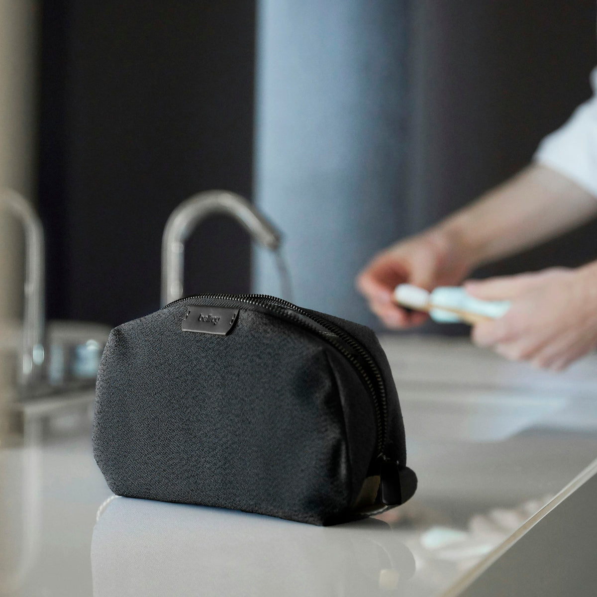 Toiletry Kit - US 5410