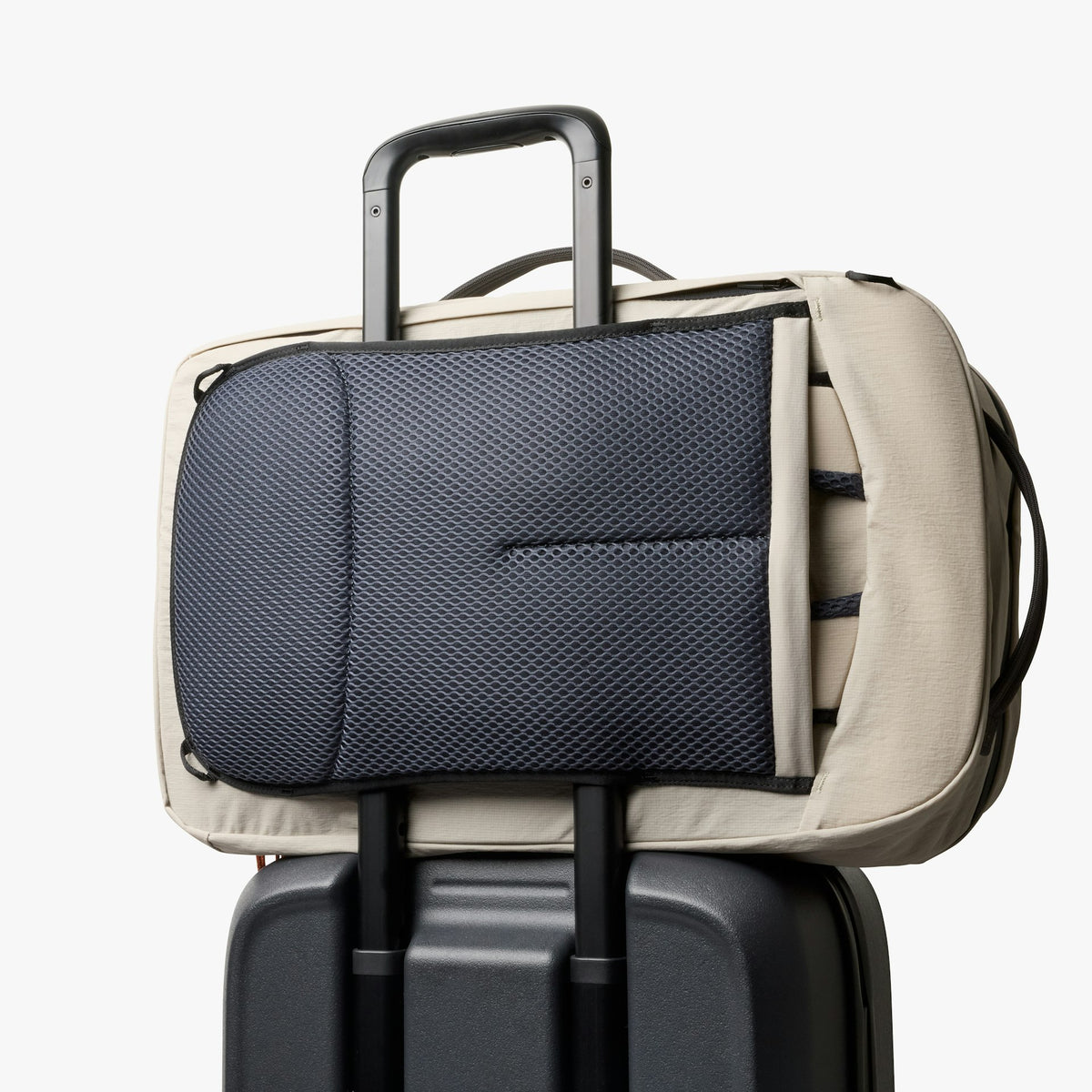Lite Travel Pack 38L - US 5737