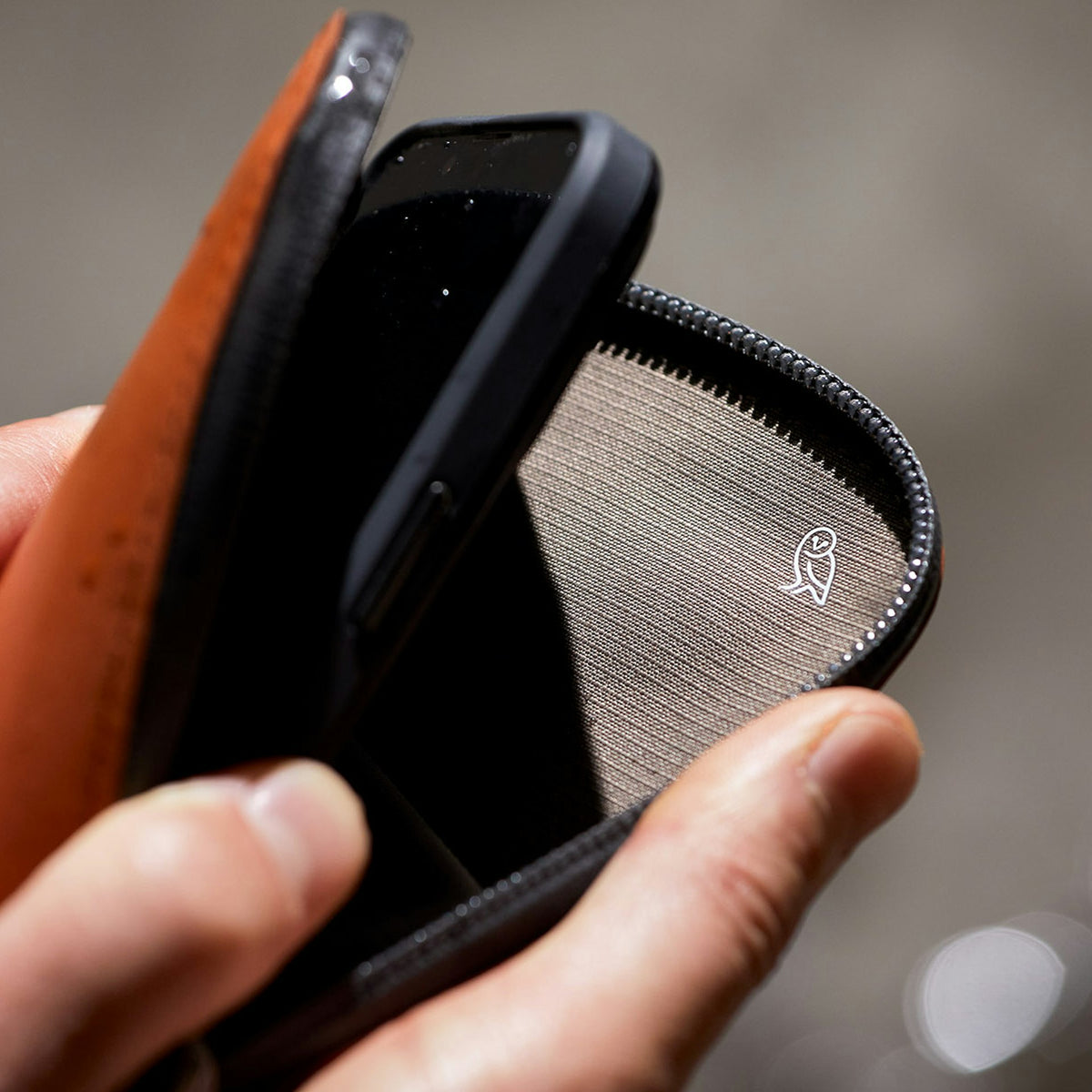 Venture Phone Pocket Plus - US 3069