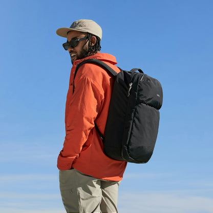 Lite Travel Pack 30L - US 1000