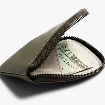 Card Pocket - US 7714