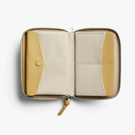 Folio Wallet - US 8425
