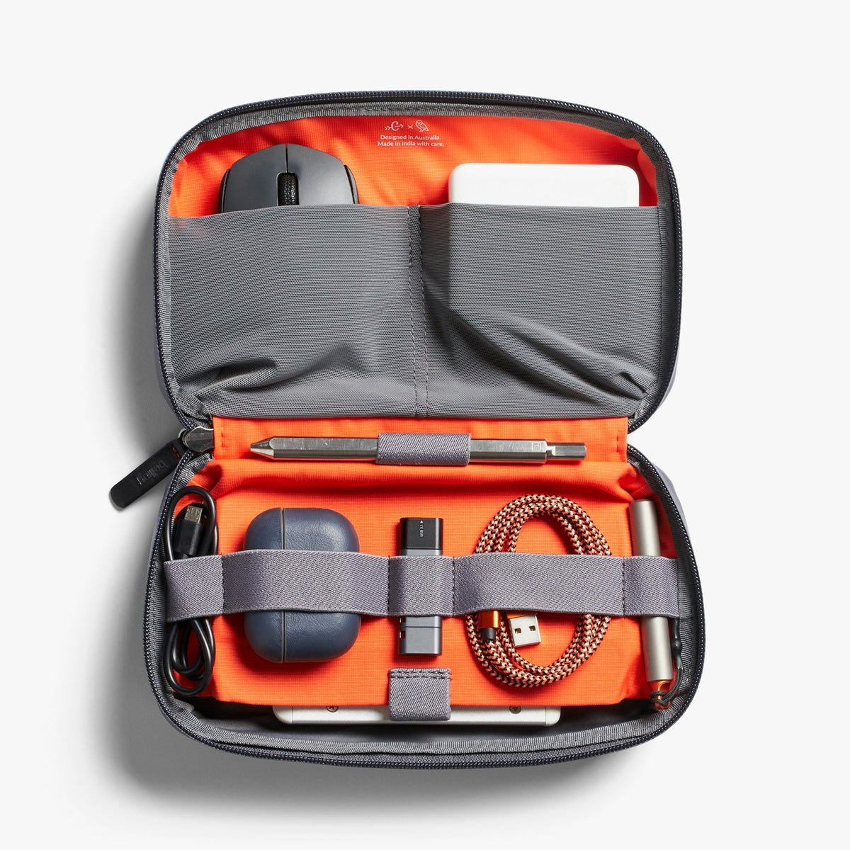 Tech Kit - US 2821