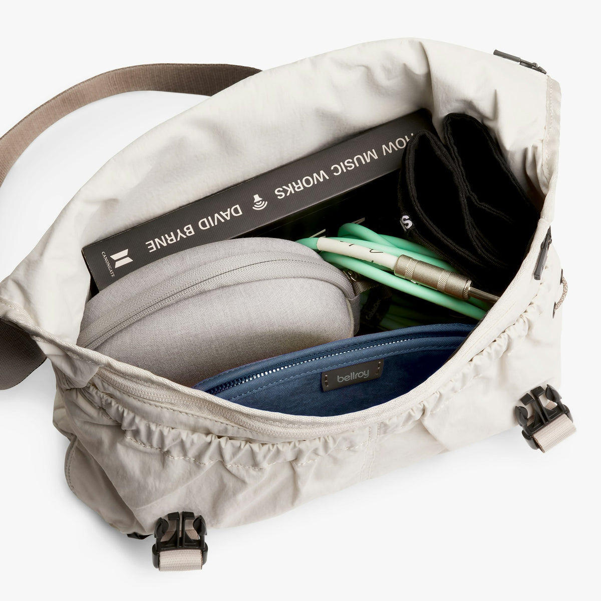 Cinch Messenger - US 5362