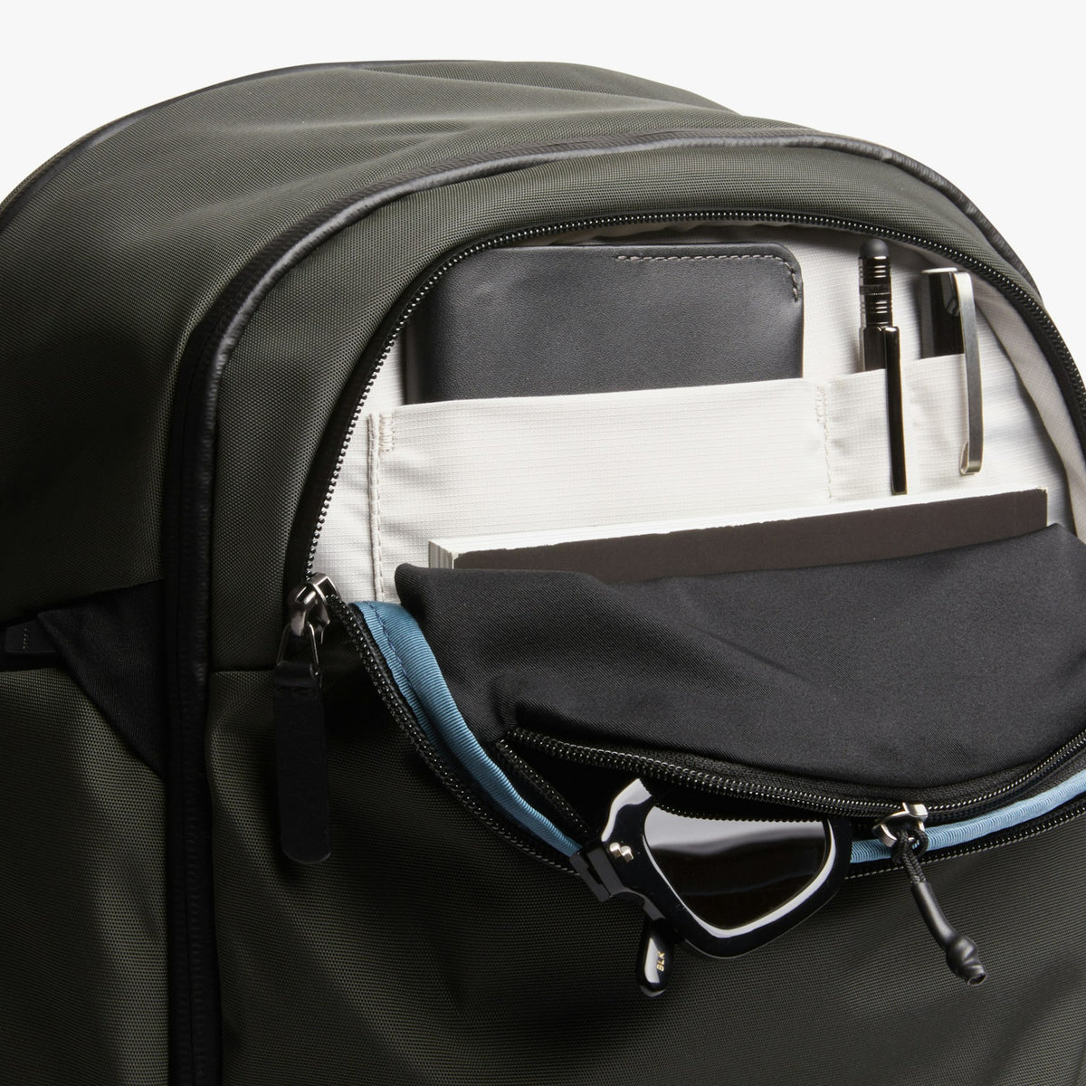 Transit Workpack Pro 22L - US 7653
