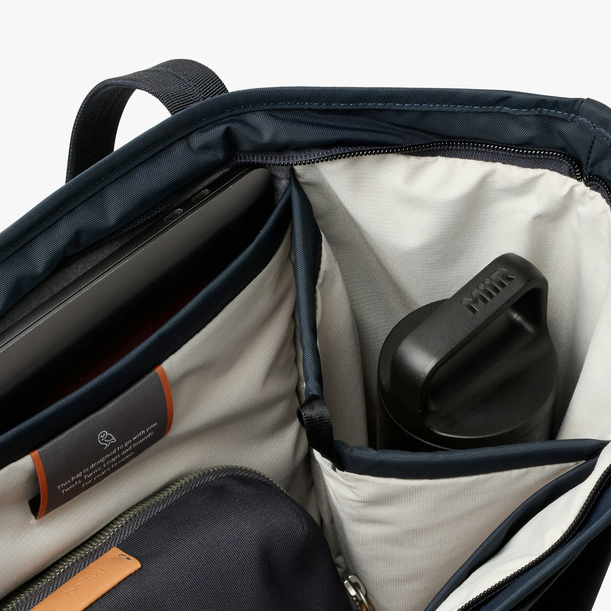 Tokyo Tote - US 0270
