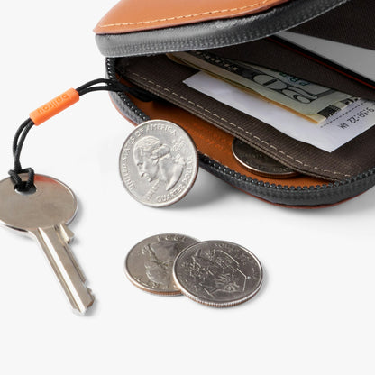 Venture Phone Pocket - US 6859