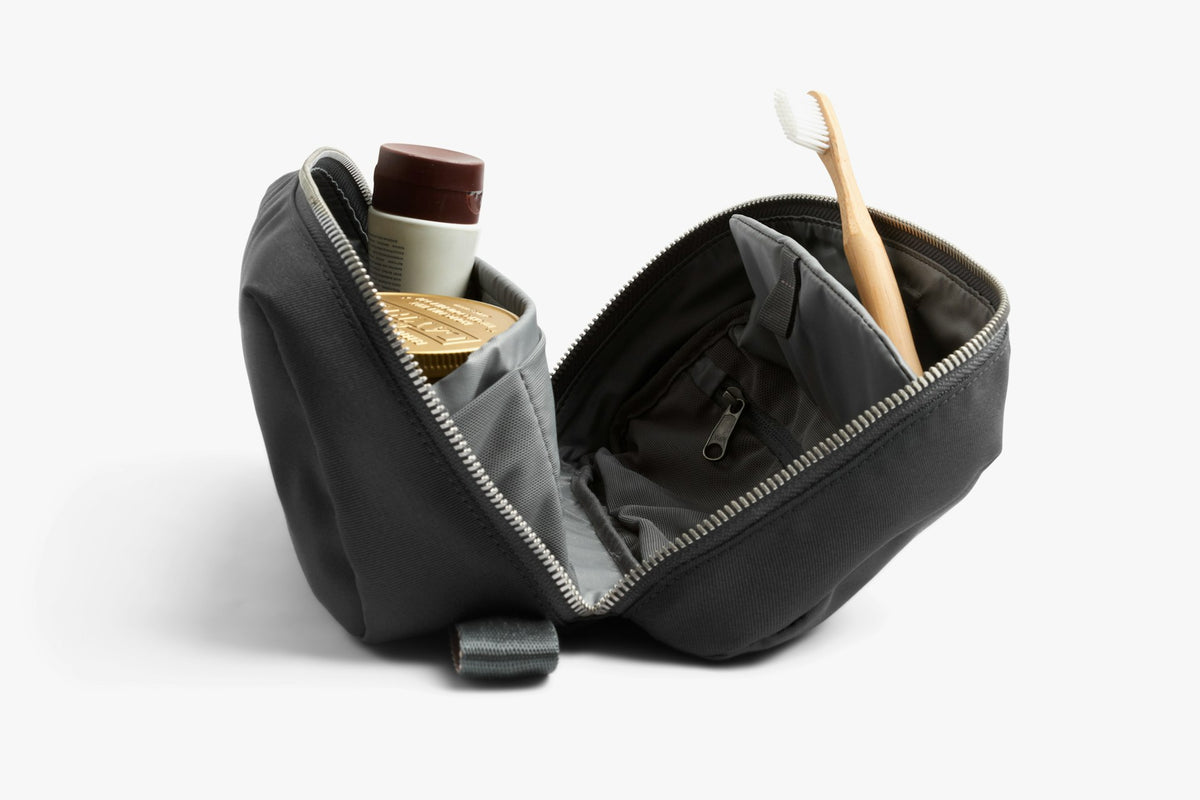 Toiletry Kit Plus - US 3048