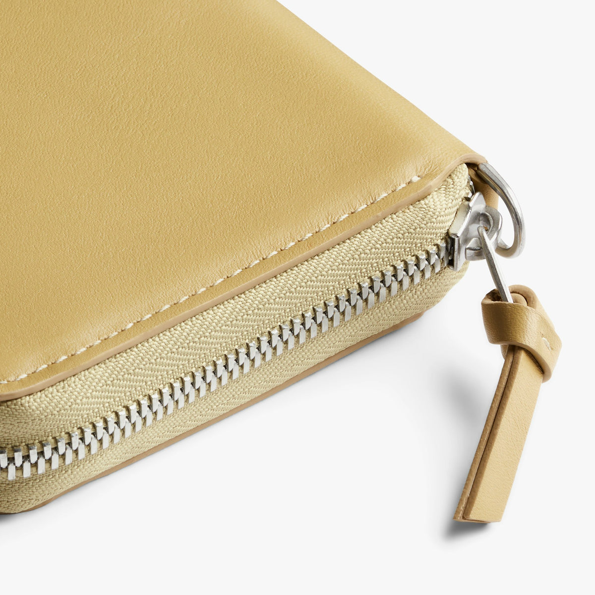 Folio Wallet - US 8425