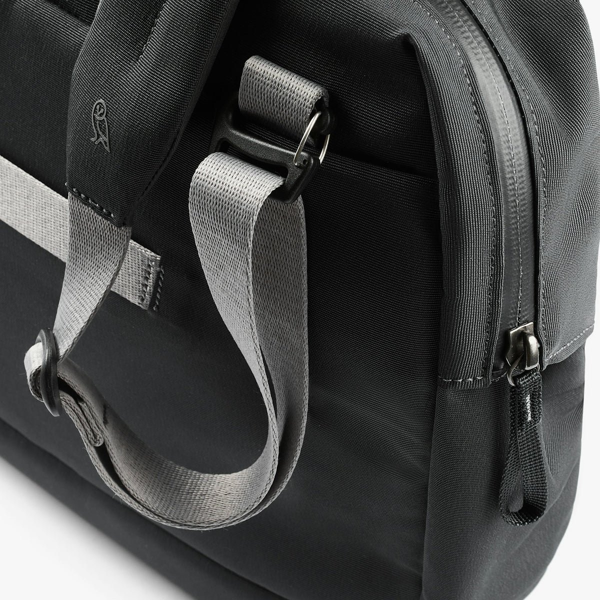 Via Work Bag - US 5564