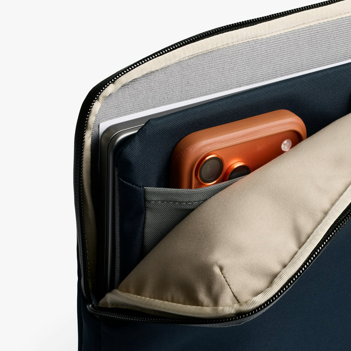 Laptop Caddy - US 6921