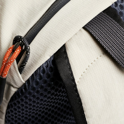 Lite Daypack - US 7191